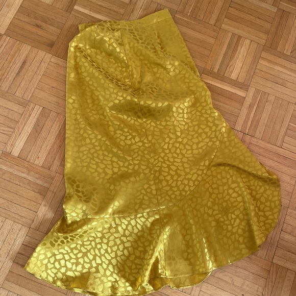 Yellow gold print midi skirt - Picture 2 of 8